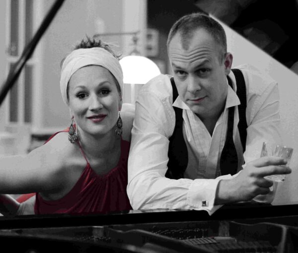 Weihnachtslieder s(w)ingen im Altstadttheater Köpenick