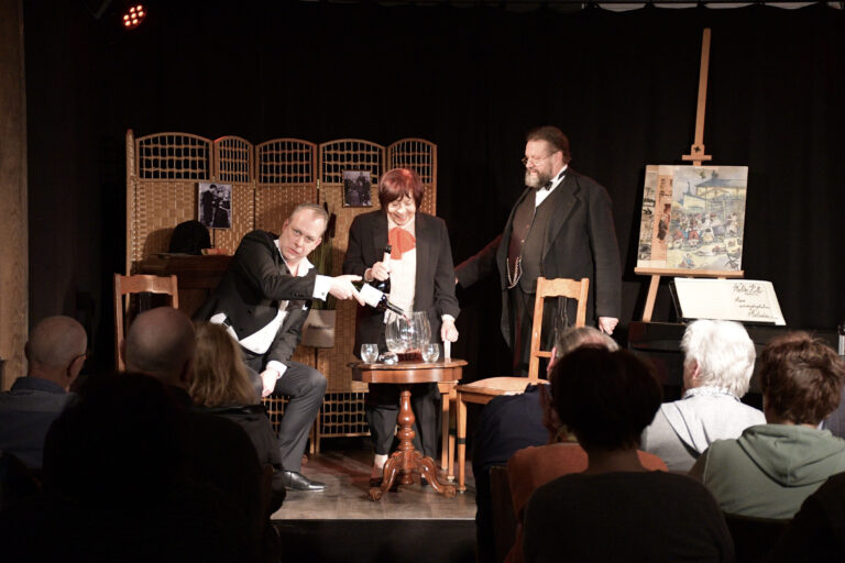 Premiere von „Zille & Freunde – Teil III“ im Altstadttheater Köpenick unter der Regie von Benjamin Stoll