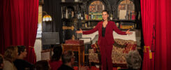 Allison Wonder „Magie der Entzauberung“ im Altstadttheater Köpenick