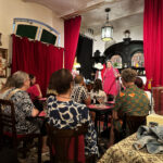 Nachtschattengeflüster mit Dana Bong im Altstadttheater Köpenick, die Komödie in Berlin