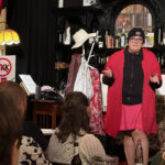 Nachtschattengeflüster mit Dana Bong im Altstadttheater Köpenick, die Komödie in Berlin