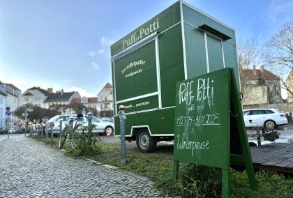 Der Puffer-Potti-Wagen macht Winterpause im Altstadttheater Köpenick