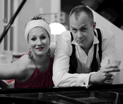 Weihnachtslieder s(w)ingen im Altstadttheater Köpenick