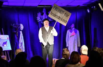 Heiko Stang in „Wie ich Hauptmann von Köpenick wurde“ im Altstadttheater Köpenick, Berlin